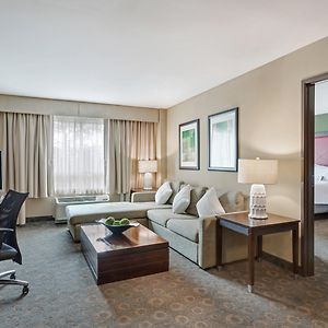 One-Bedroom Suite