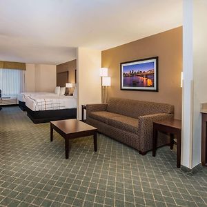 Queen Suite