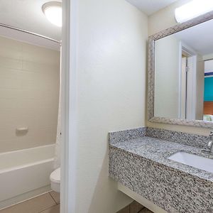 King Room Mobility accessible