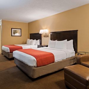 First Floor Queen Room
