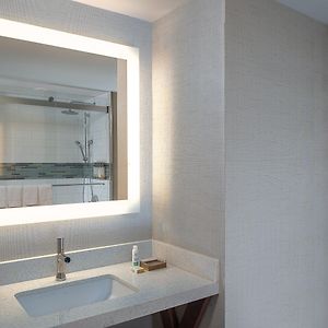 King Room Hearing Accessible