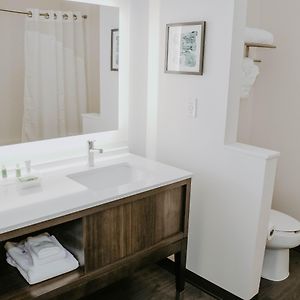 Premium King Room