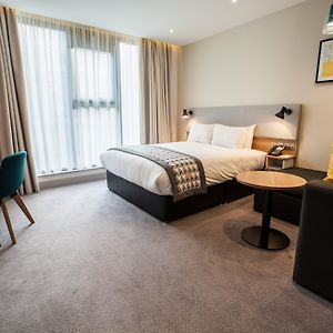Standard King Room Disability Access