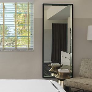 Premium Oceanfront King Room