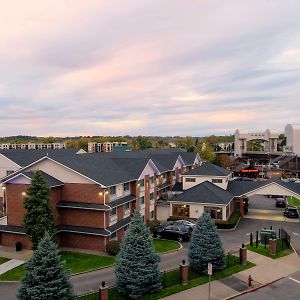 Best Western Plus Franklin Square Inn