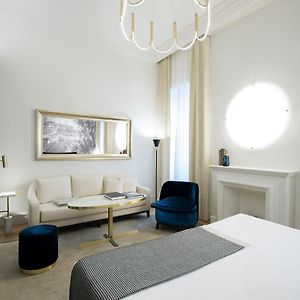 Deluxe Junior Suite