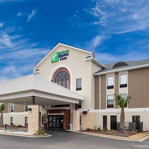 Holiday Inn Express & Suites - Morehead City By Ihg