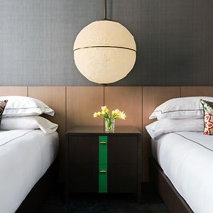 Premium Queen Room