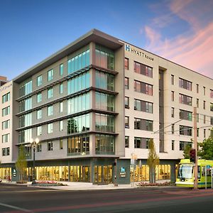 Hyatt House Portland / Downtown