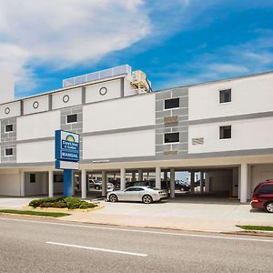 Arya Blu Inn And Suites