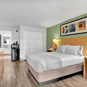 Queen Room Disability Access