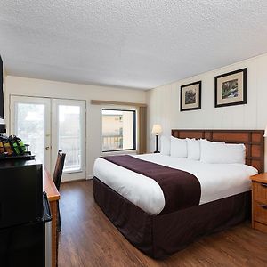 Signature King Room
