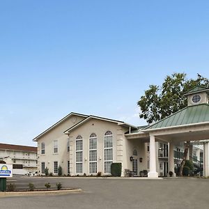 Days Inn By Wyndham Branson/Near The Strip