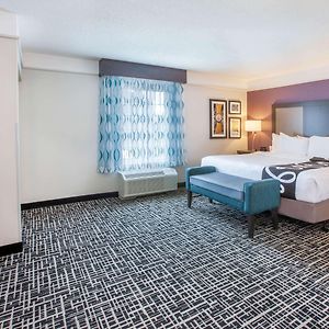 Deluxe  King Suite Mobility accessible