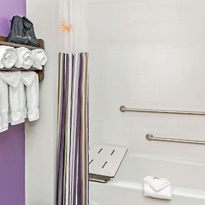 King Suite Mobility accessible