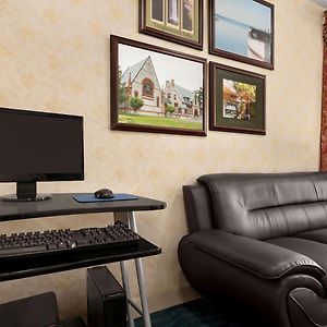 Days Inn By Wyndham Auburn/Finger Lakes Region