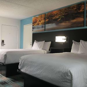 Days Inn By Wyndham Calhoun Ga I-75 And Us-41