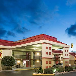 Super 8 By Wyndham Tifton