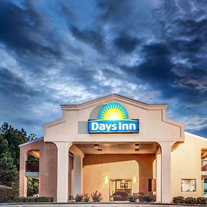 Days Inn By Wyndham Kennesaw