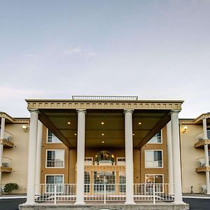 Comfort Inn Redding Near I-5