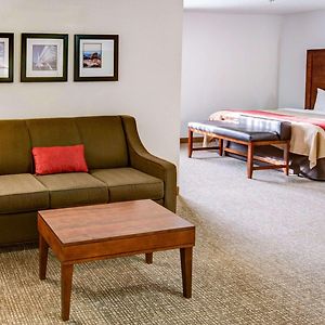 Corner King Room