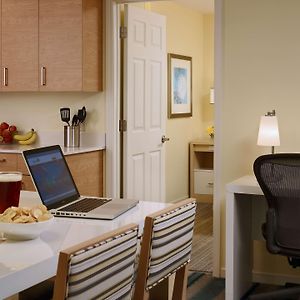 Two-Bedroom King Suite