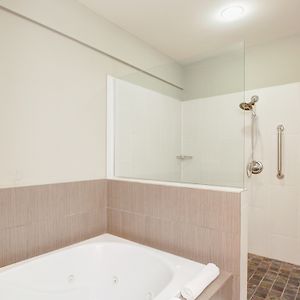 King Suite Mobility accessible