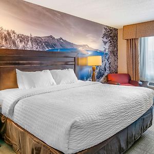 King Suite Mobility accessible