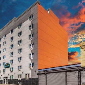 La Quinta By Wyndham Brooklyn Central