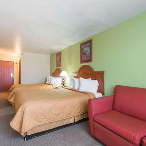 Queen Suite