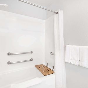 Queen Room Two Queen Beds Disability Access Non-Smoking