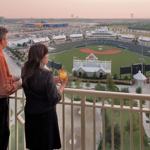 Premium King Suite