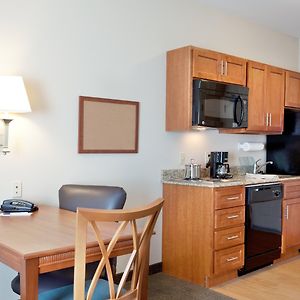 One-Bedroom King Suite Hearing accessible