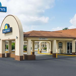 Days Inn By Wyndham Statesville