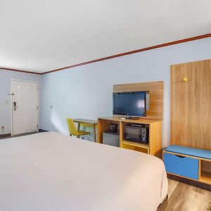 King Room Mobility accessible