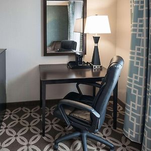 King Room Mobility accessible