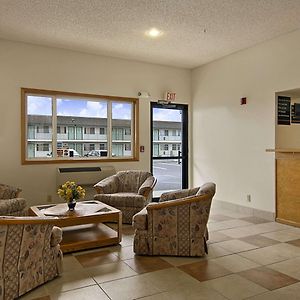 Super 8 By Wyndham Pendleton