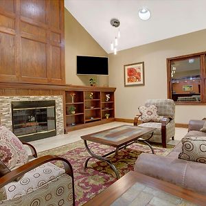 Travelodge By Wyndham Iowa City
