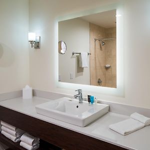King Room Mobility accessible