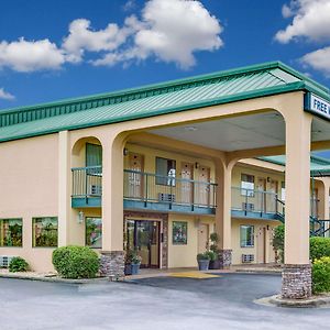 Days Inn By Wyndham Macon I-475