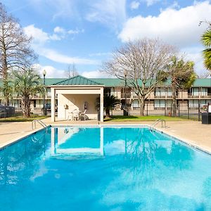 Oyo Hotel Port Allen La I-10 West