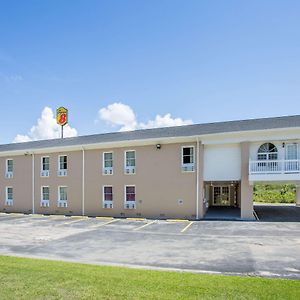 Super 8 By Wyndham Manning