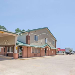 Super 8 By Wyndham Natchitoches