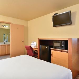 One Queen Bed Mobility Access Non-Smoking