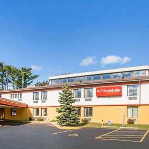 University Inn & Suites