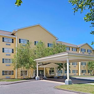 Ramada By Wyndham Saco/Old Orchard Beach Area