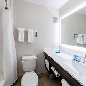 Queen Suite