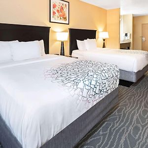 Queen Room Two Queen Beds Mobility Access or Non-Smoking