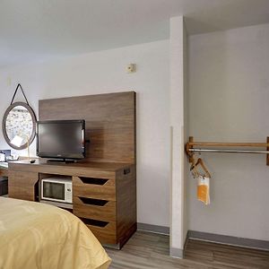 King Room Mobility accessible