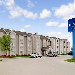 Microtel Inn & Suites By Wyndham Bellevue